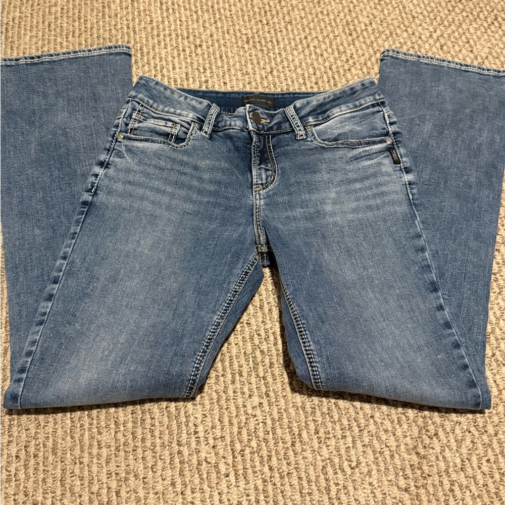 Silver Jeans Suki slim bootcut Leg in Classic Blue